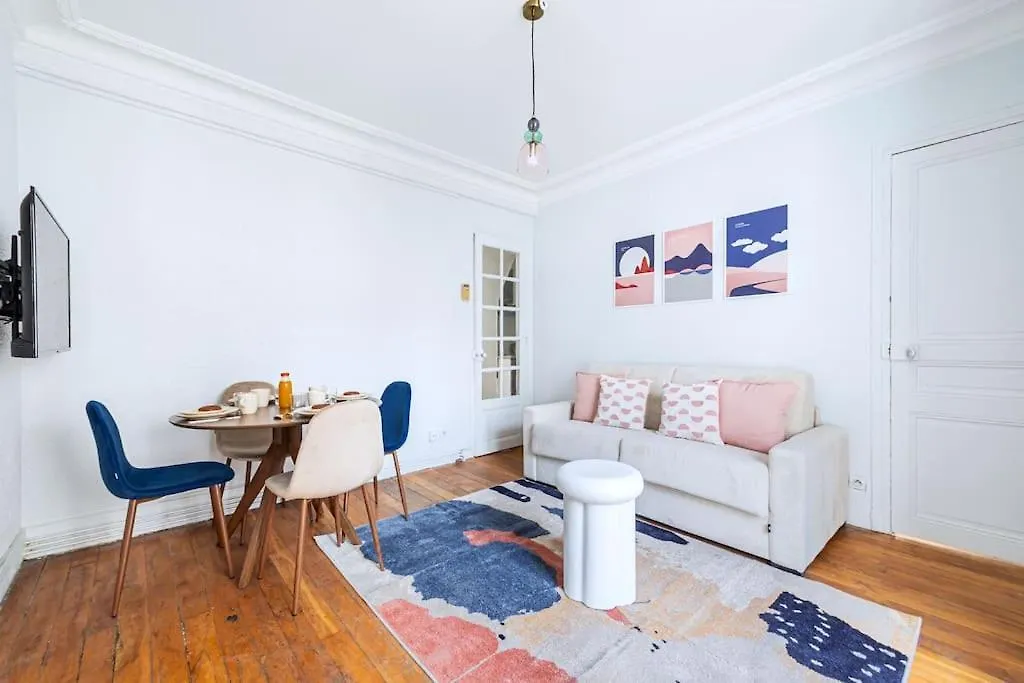 Apartment Blue And Pink Flat Next Montparnasse - Ii *
